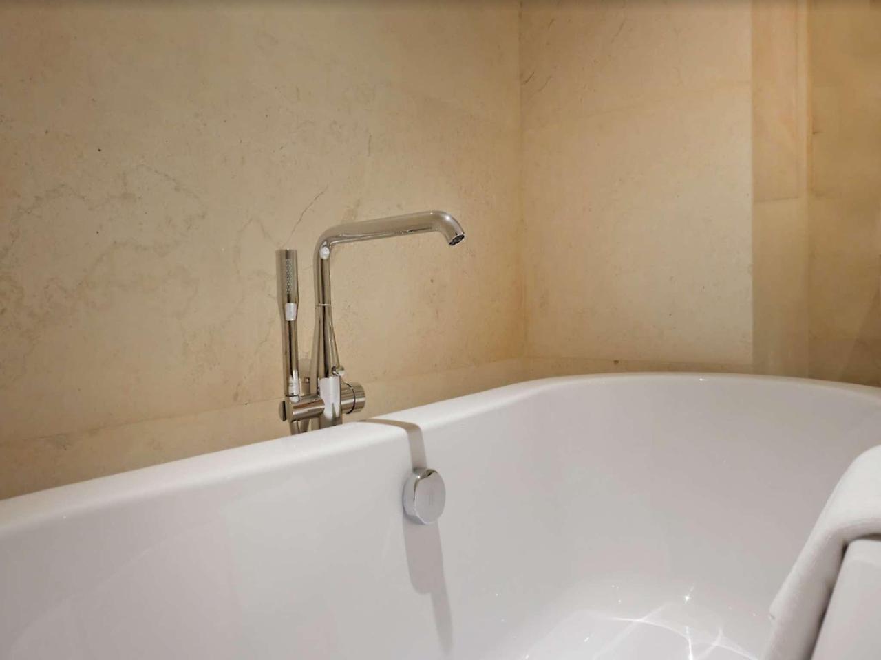 Goodrich Suites, ג'קרטה מראה חיצוני תמונה